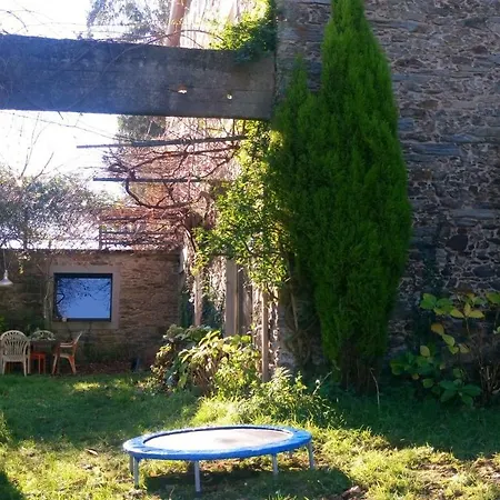 Venkovský dům Casa Rural Con Encanto. Oza de los Ríos